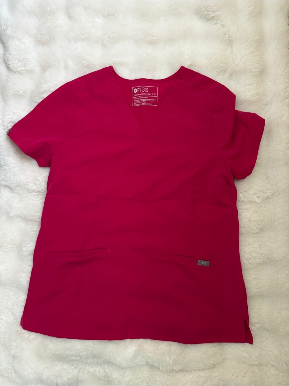 Figs Women's Scrub Top in Fuchsia